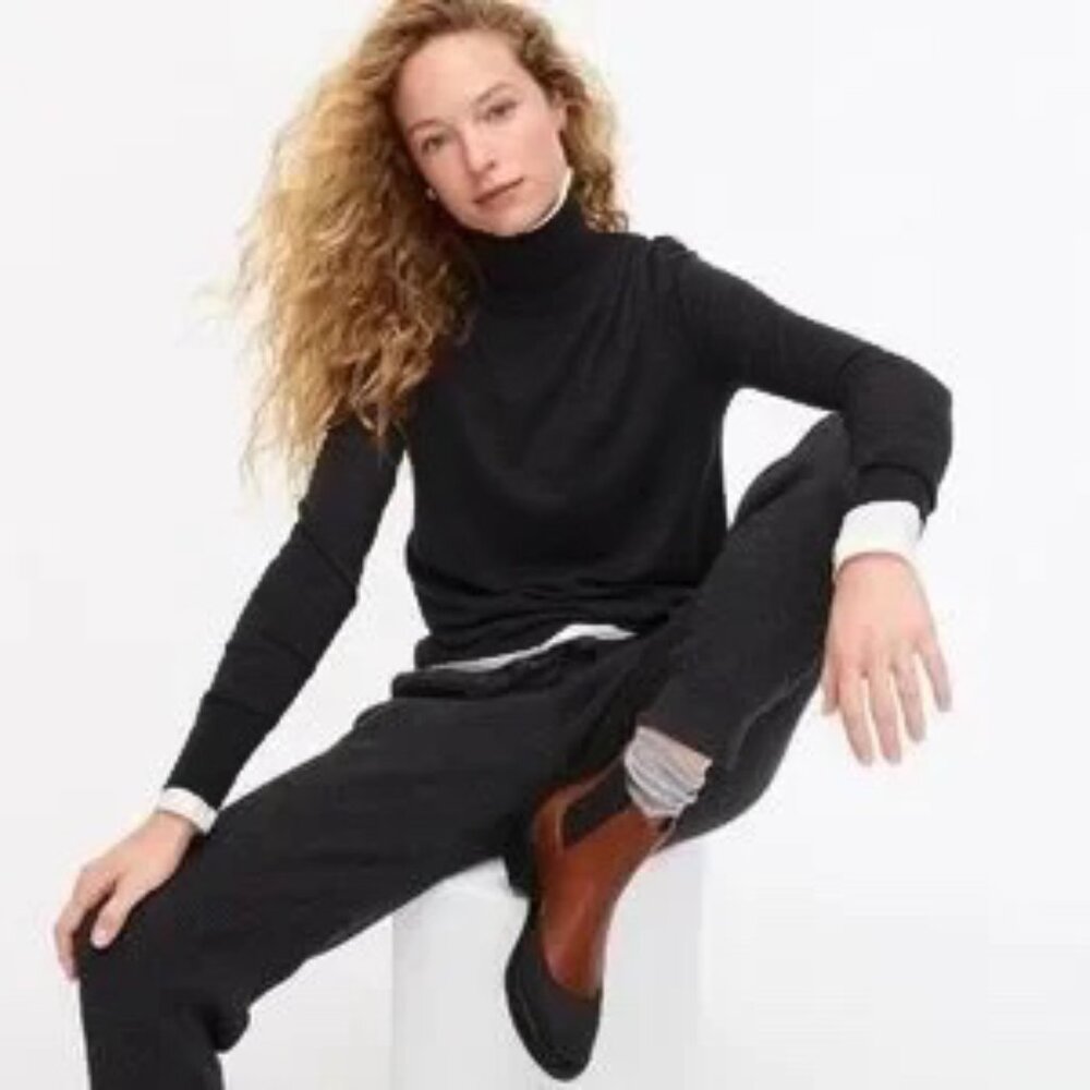 J Crew Turtleneck Sweater Top Pullover Long Sleeve 100% Merino Wool Black Layer